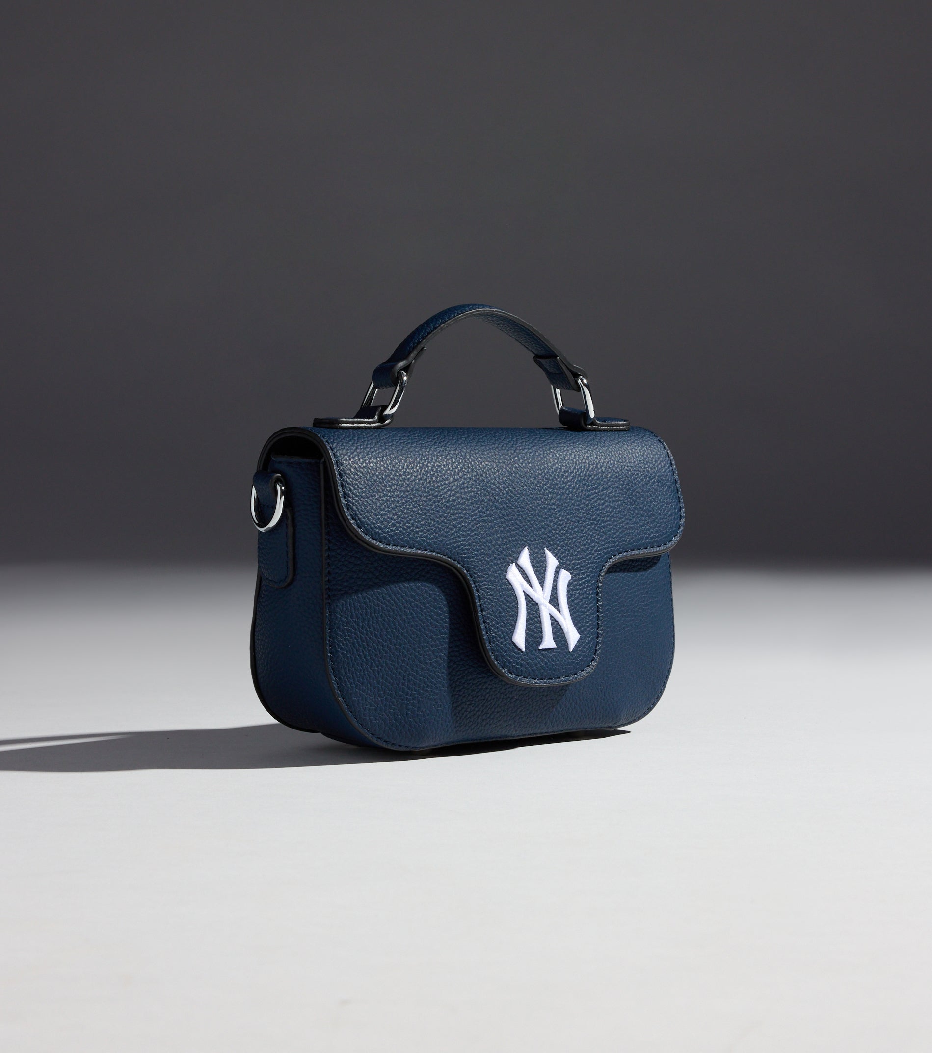 City Cool NY Yankees Shoulder Bag
