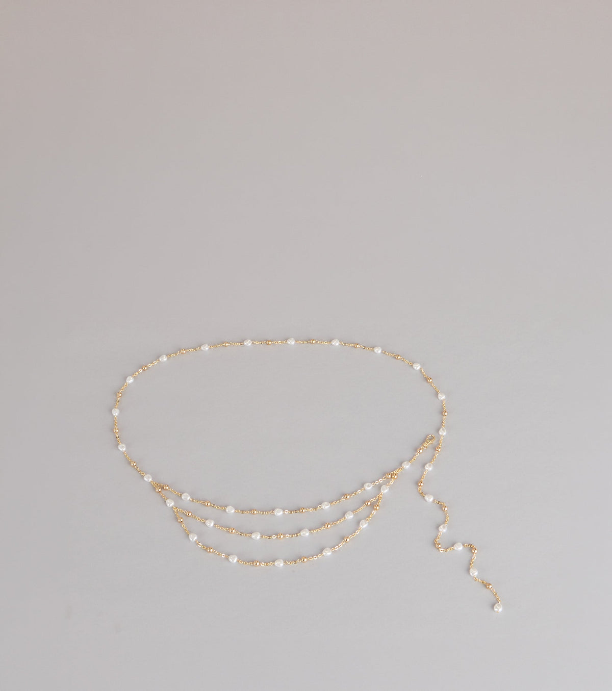 Delicate Glow Pearl Chain Belt