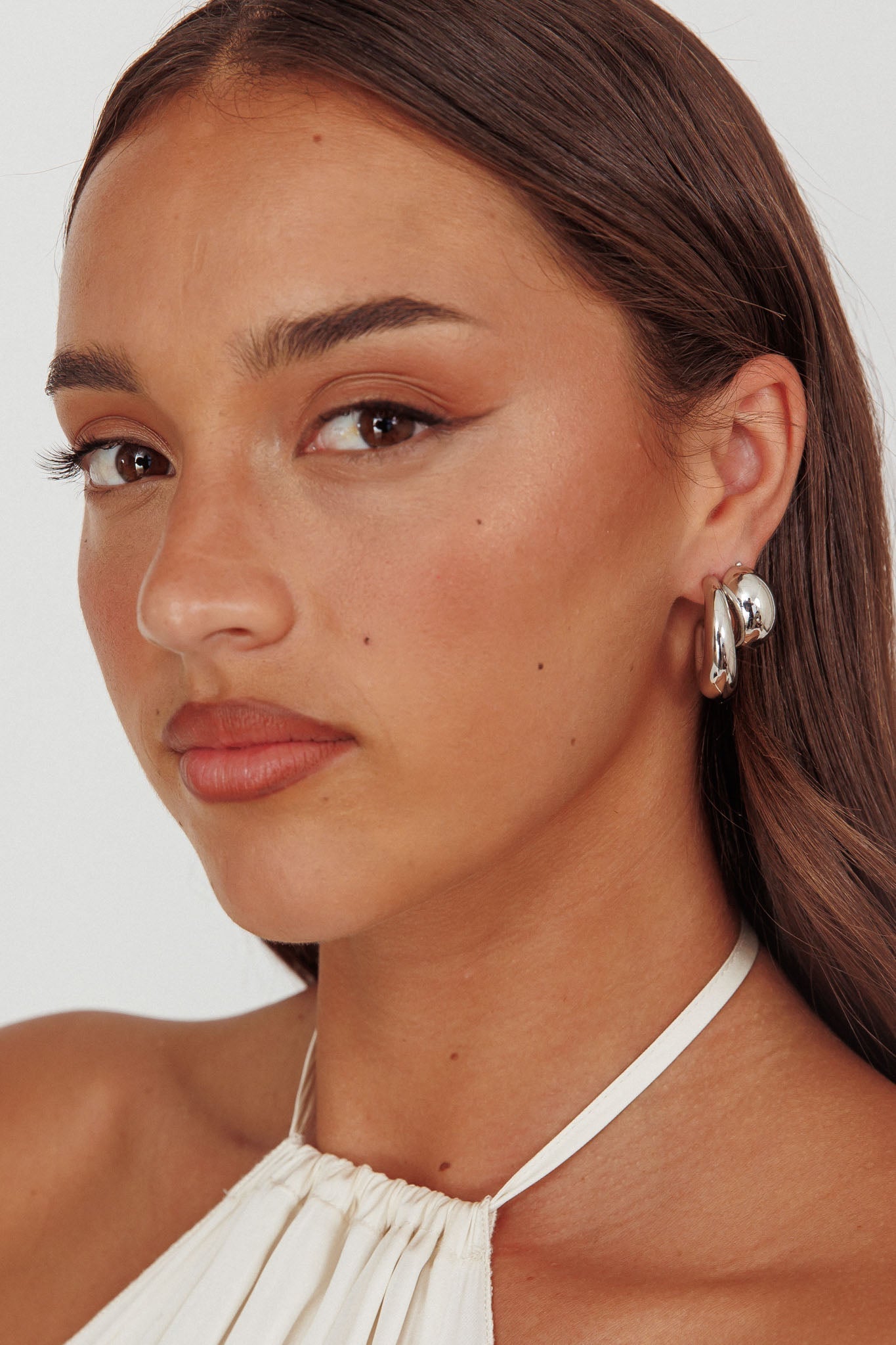 Anjelica Oval Earrings Dark Silver