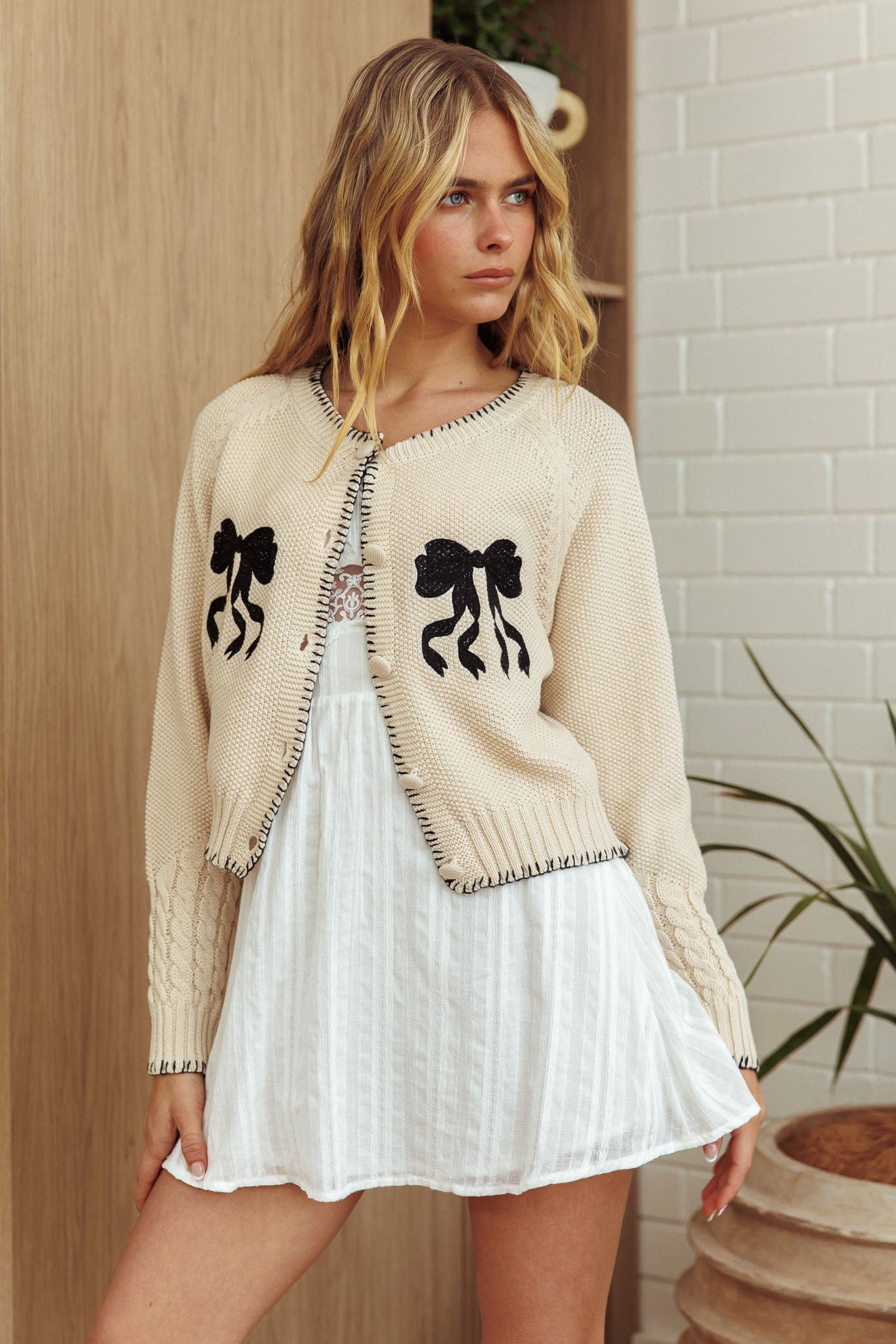 Early Snow Blanket Stitch Bow Cardigan Ecru